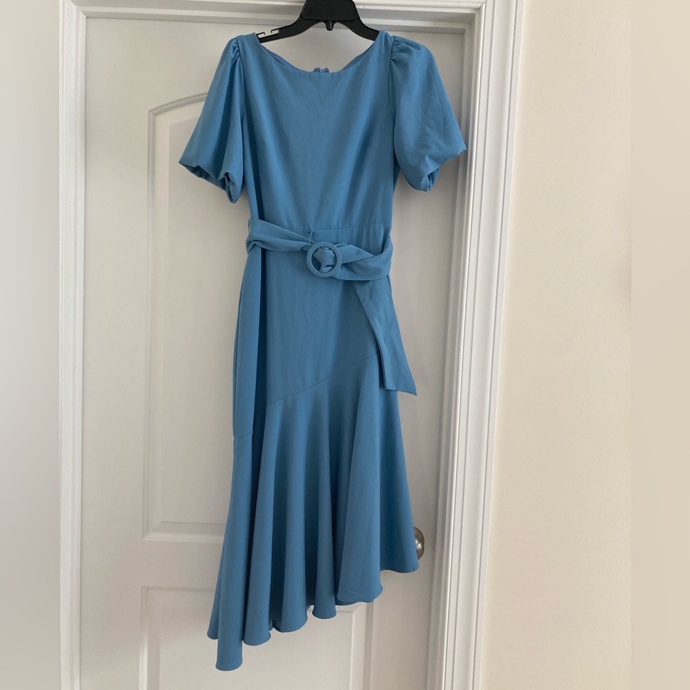 Taylor dress like new size 6 - Picture 2 of 8